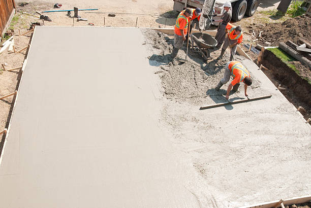 Best Custom Concrete Contractor  in Springdale, PA